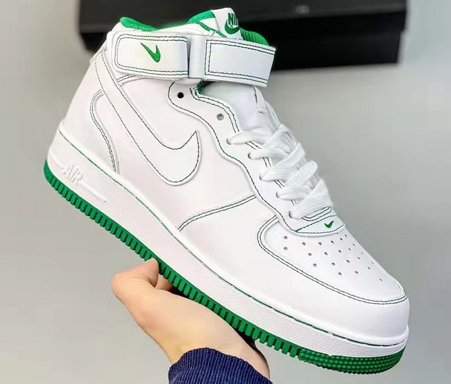 Women Air Force 1 130